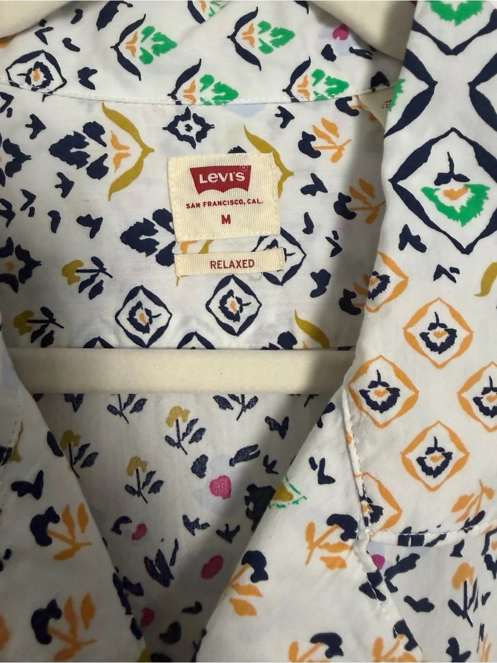 Levi's White Short-Sleeve Button-Down Shirt with Yellow, Green & Navy Print